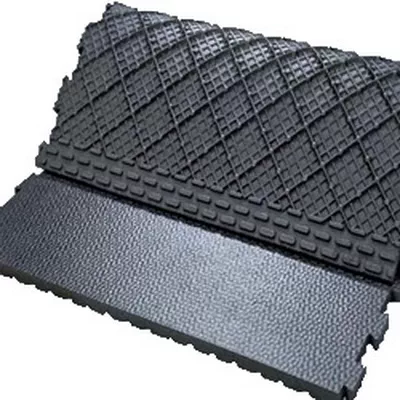 Innovative rubber mat Kraiburg Calma for calf comfort