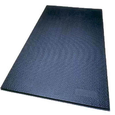 Soft and wear-resistant rubber mats Kraiburg Ken for cow comfort